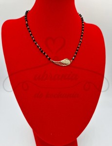 Naszyjnik czarne skrzydło