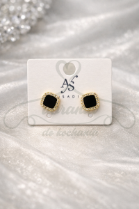 Kolczyki czarne kwadraty