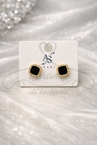 Kolczyki czarne kwadraty