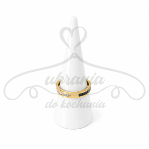 Pierścionek przeplatany cyrkonią