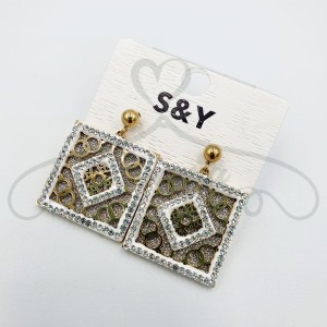 Kolczyki kwadraty z cyrkonią