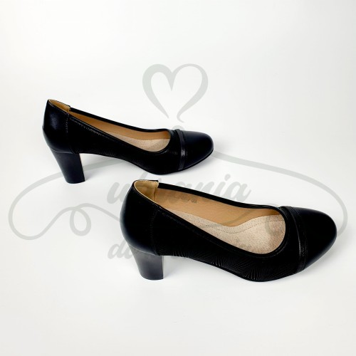 Czółenka czarne .jpg